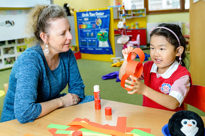 English Nursery and Primary School