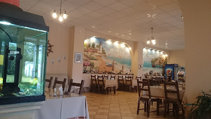 Family Cafe stolovyya Tracker
